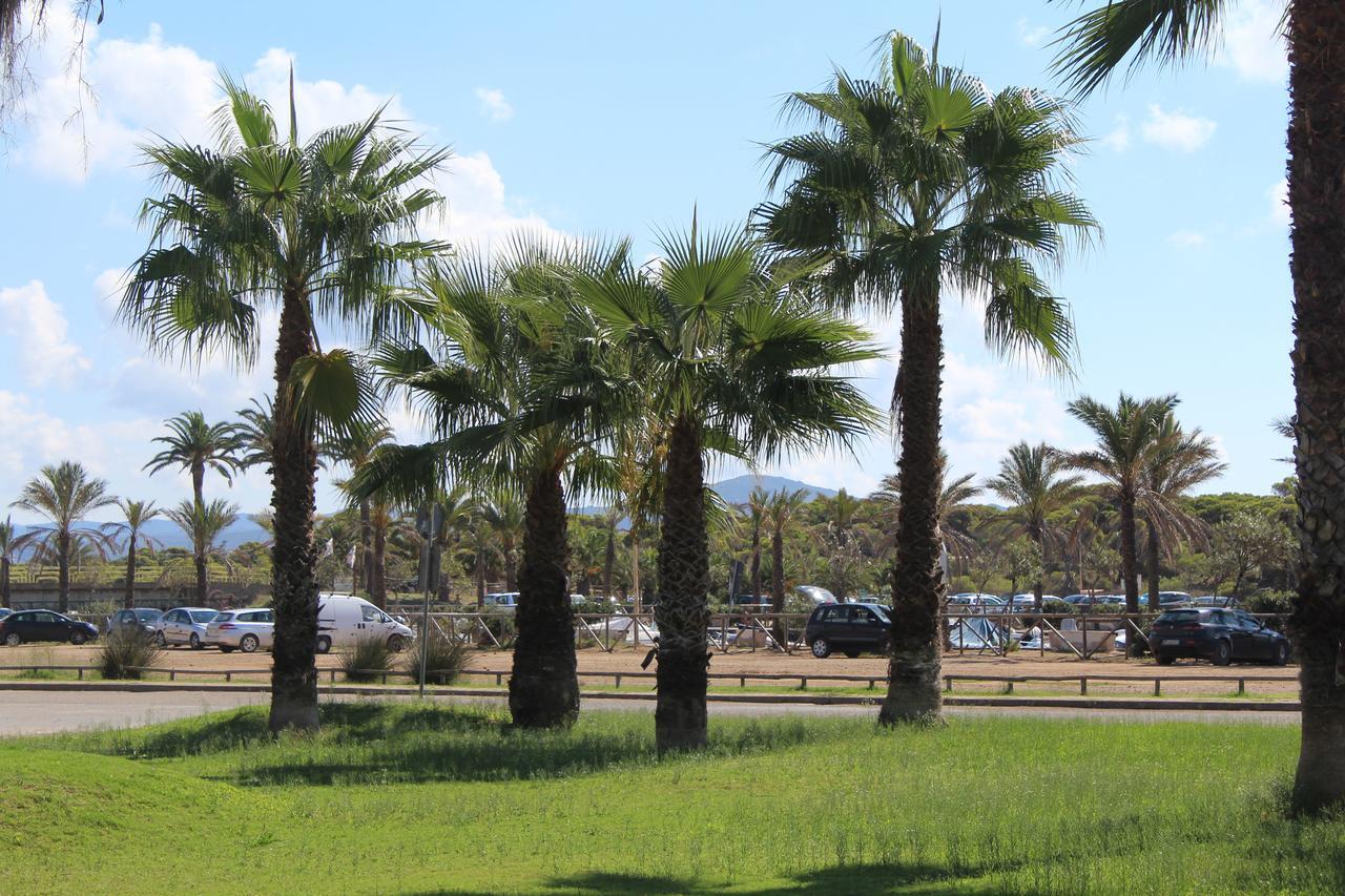 Affittacamere La Medusa Porto Pino Exterior photo